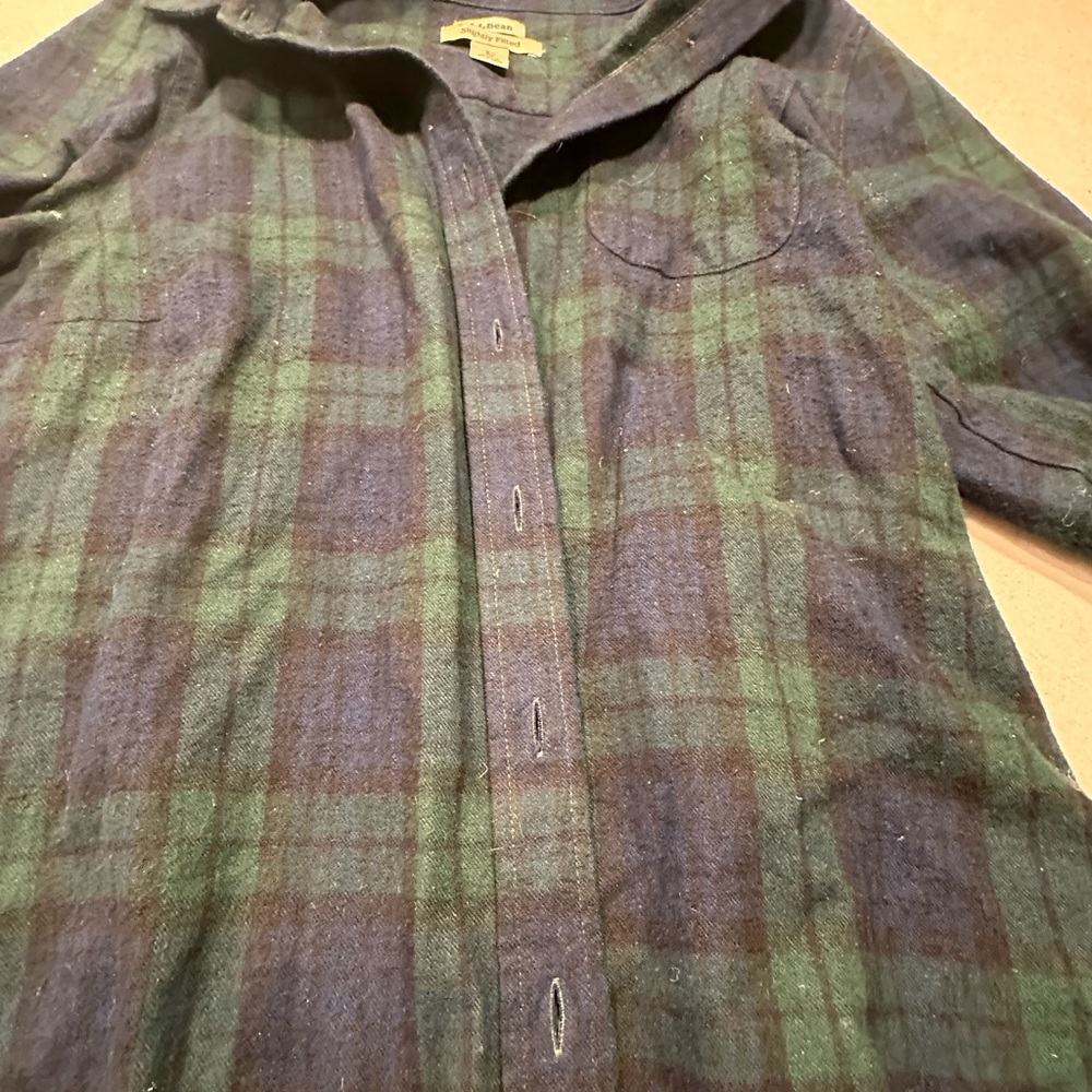 LL Bean plaid button down - Picture 4 of 6